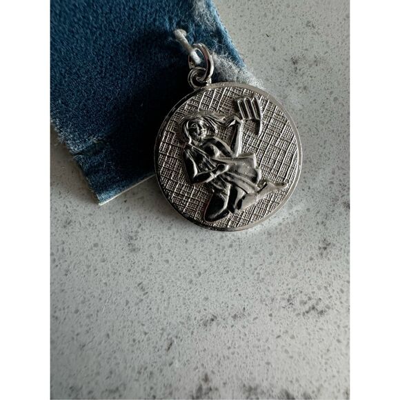 Vintage Anson Sterling Silver Virgo Zodiac Sign Pendant Charm - Picture 2 of 5
